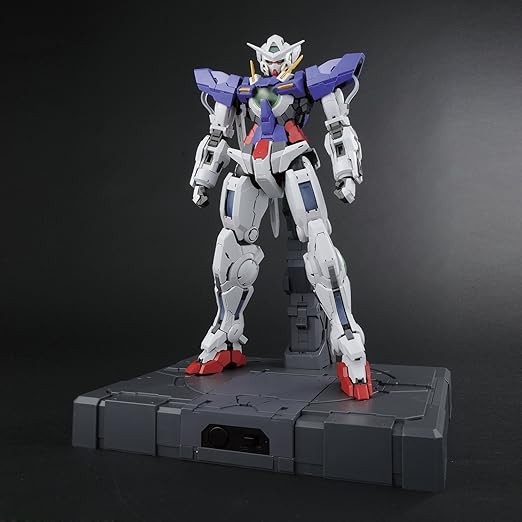 Gundam Model Kit: Perfect Grade Gundam - Gundam Exia