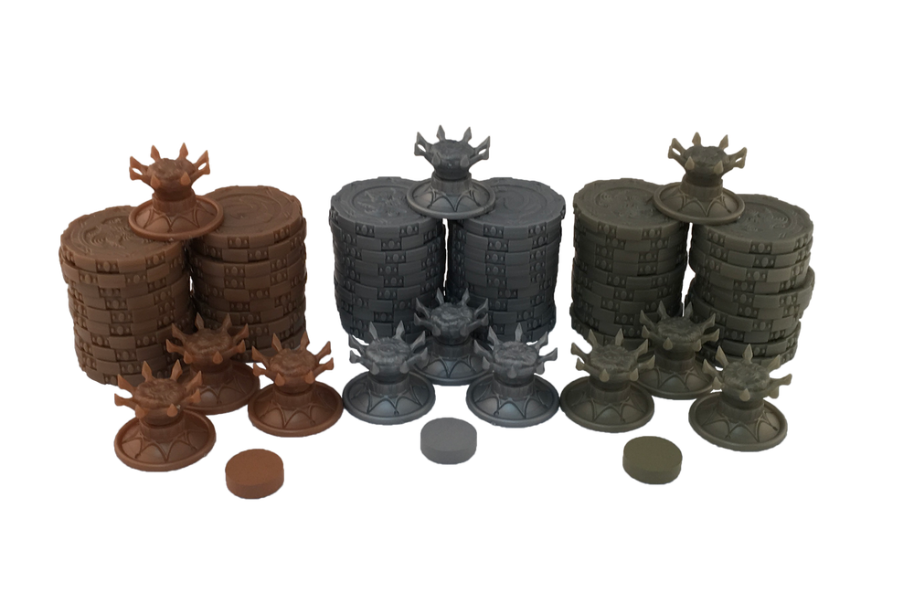Metallic Plastic Coins & Crowns Set (Cursed Court)